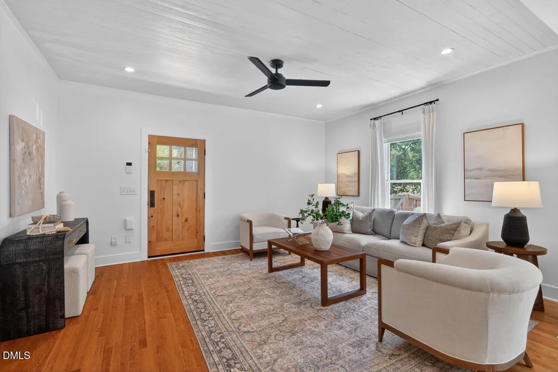 Photo of 303 Lyric Street