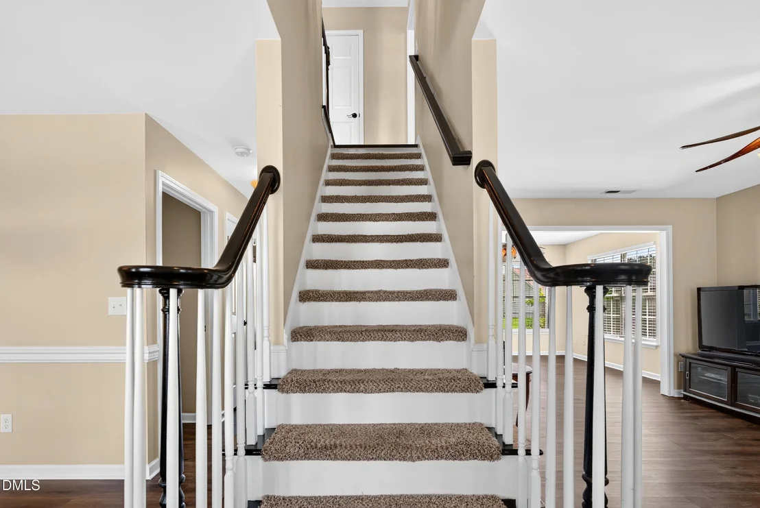 Photo of 2509 Covington Loop