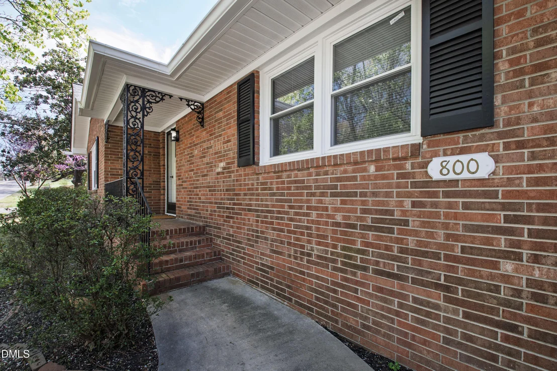 Photo of 800 Camden Avenue