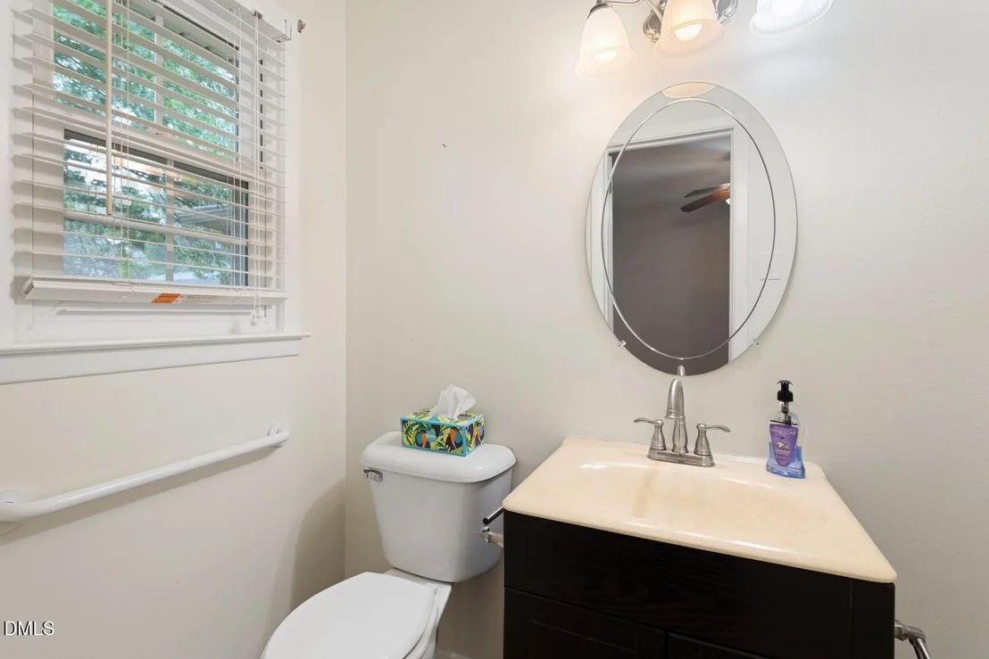 Photo of 731 Oakgrove Drive