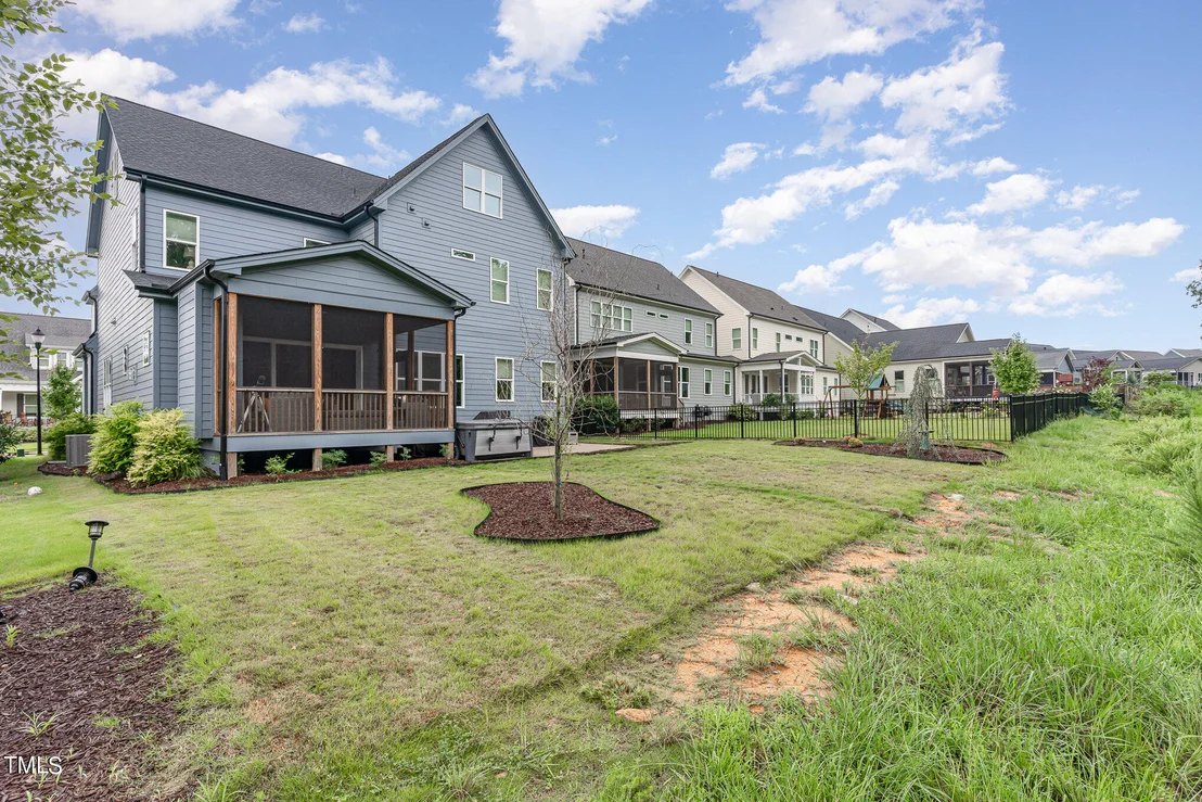 Photo of 183 Post Oak Road