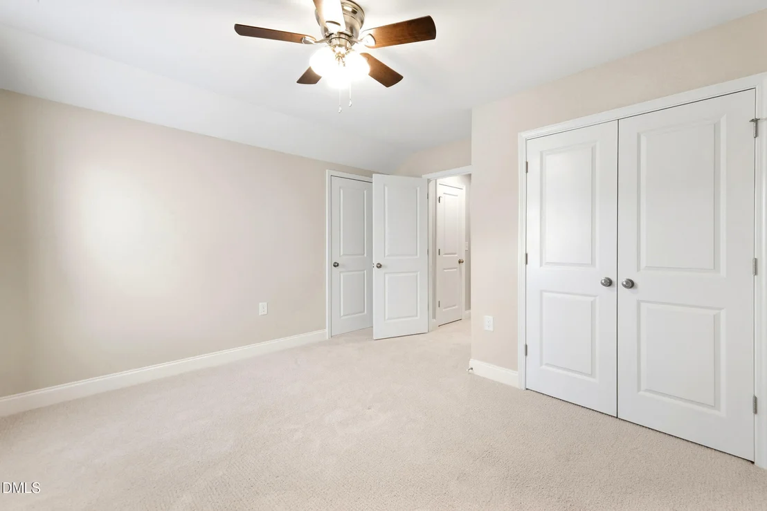 Photo of 1106 Pondfield Way