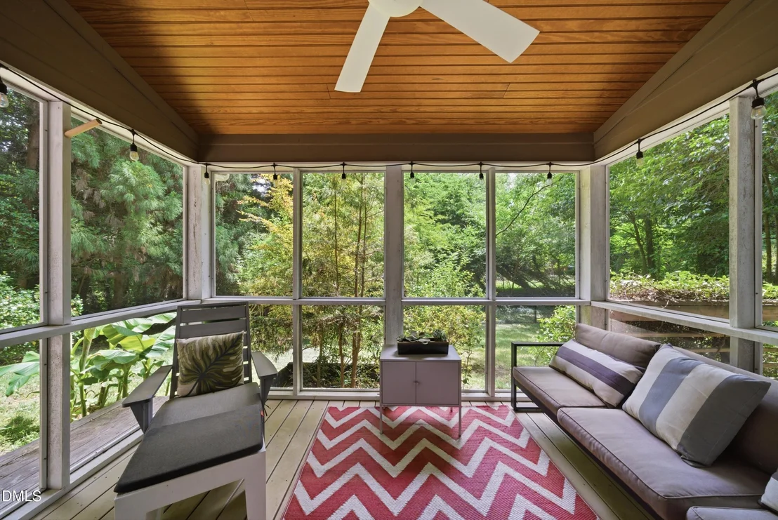 Photo of 16 Davie Circle