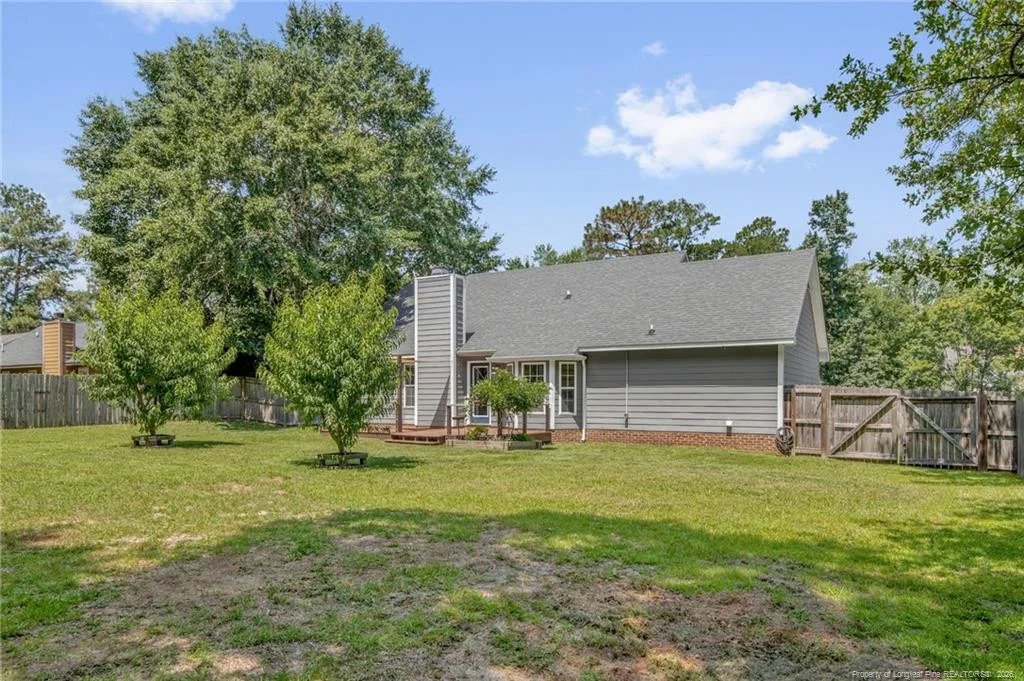 Photo of 470 Northwoods Drive