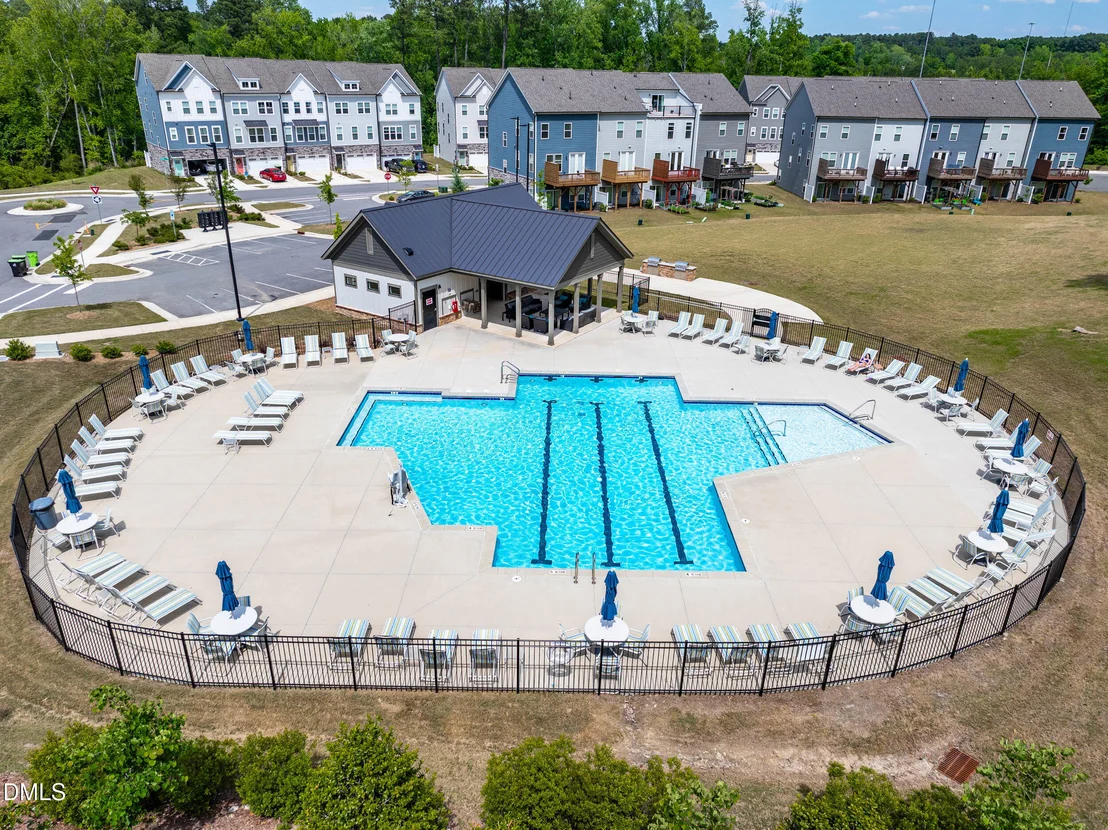 Photo of 2135 Leo Drive