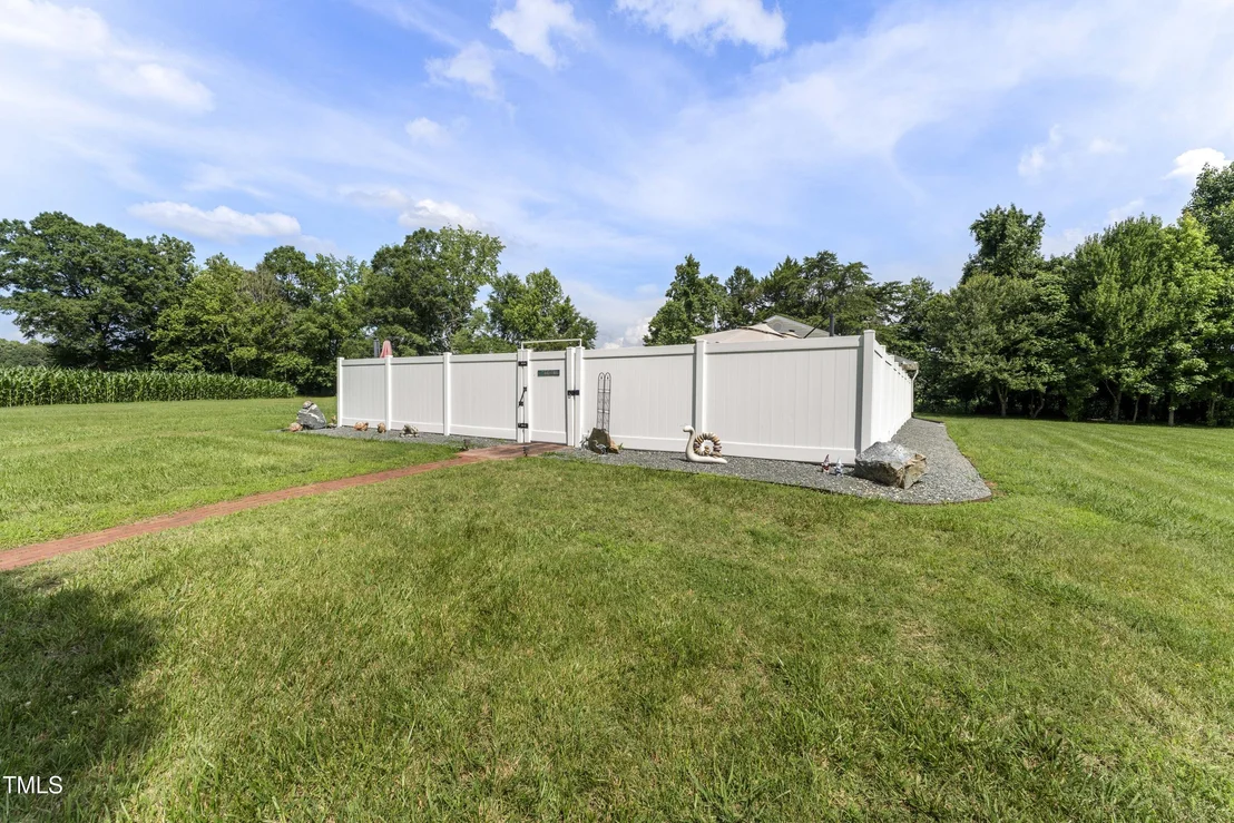 Photo of 5635 Baptist Assembly Road