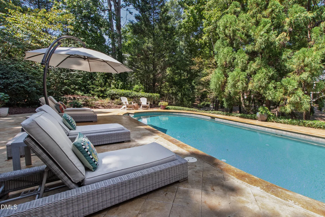 Photo of 113 Richelieu Drive