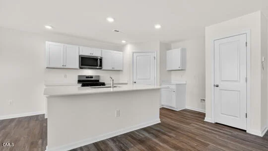 Photo of 290 Palm Drive