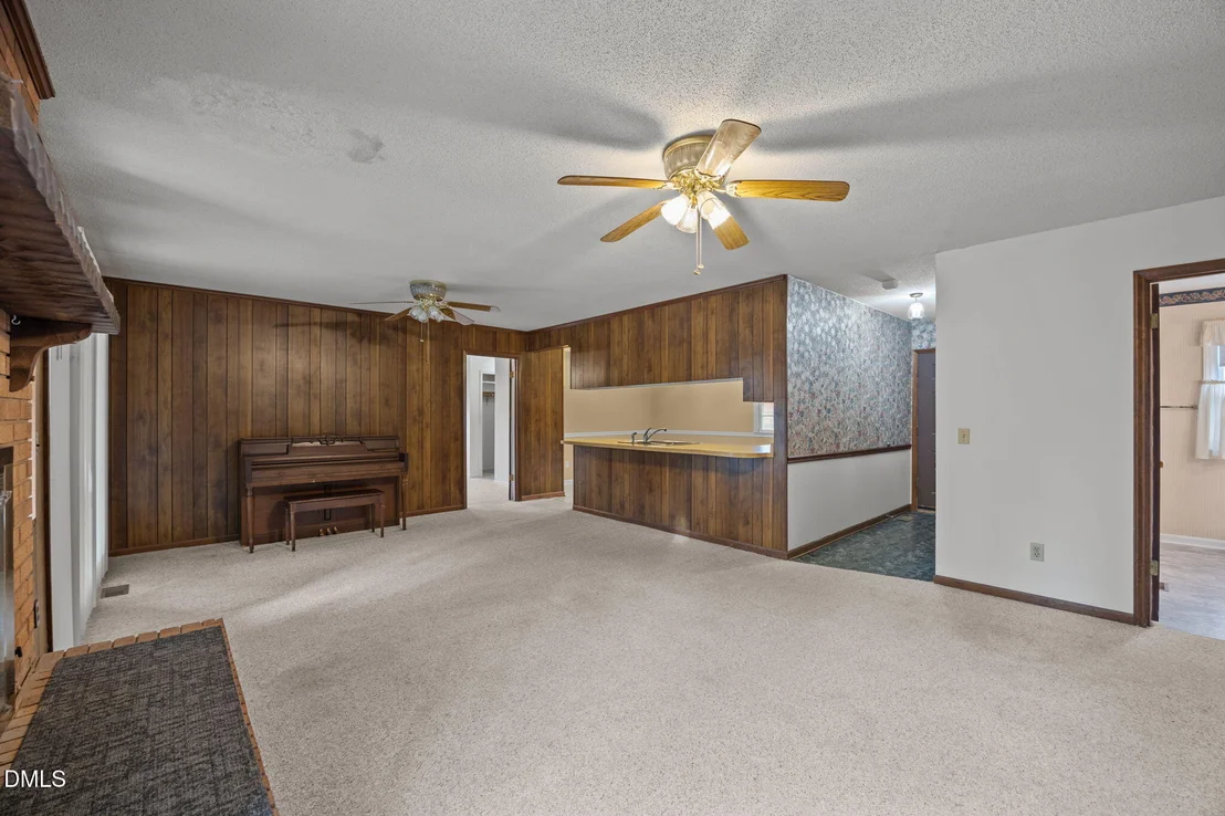 Photo of 3221 Oakridge Drive