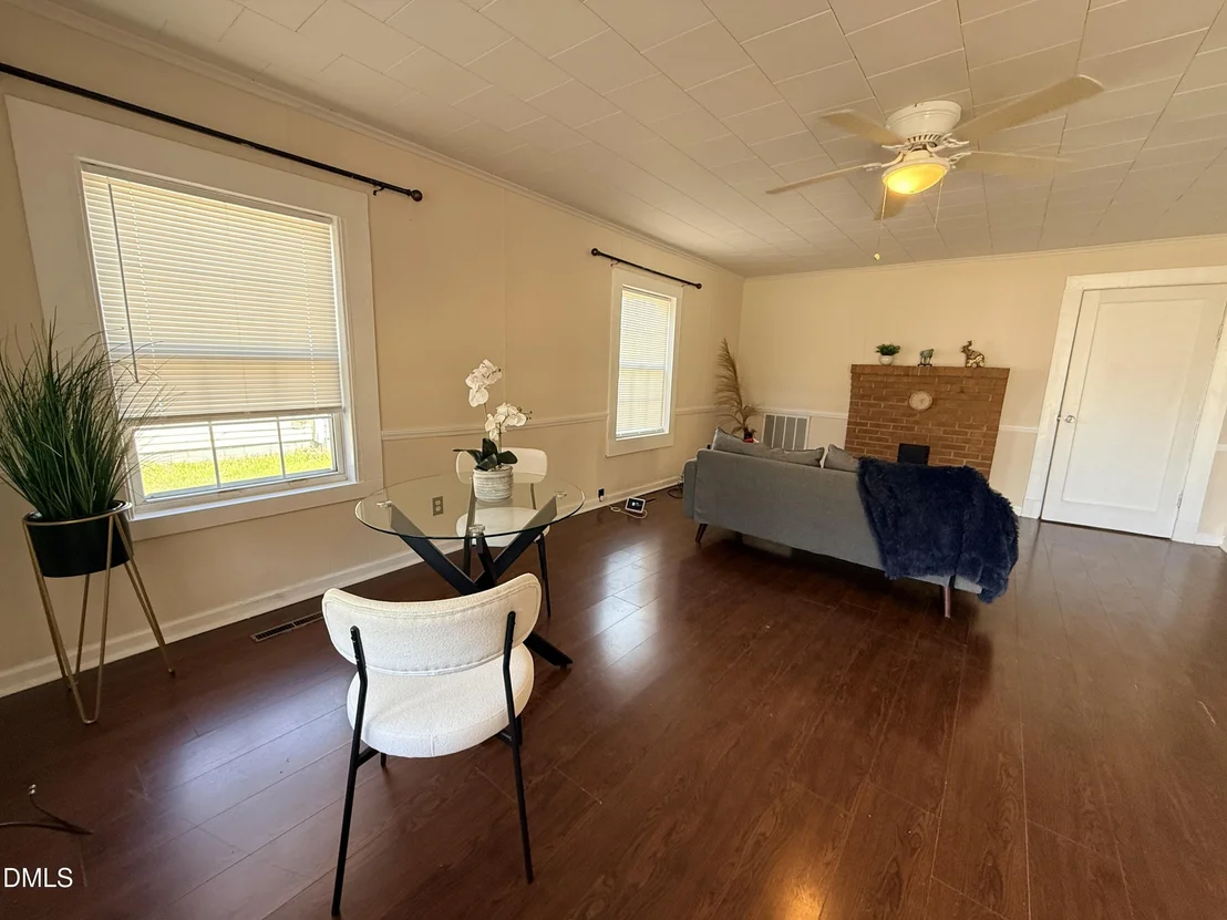 Photo of 1268 Ridge Road