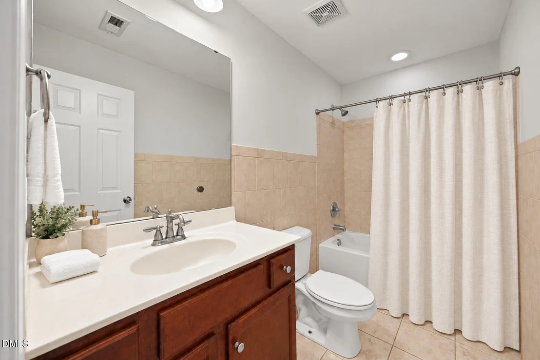 Photo of 1645 Struble Circle