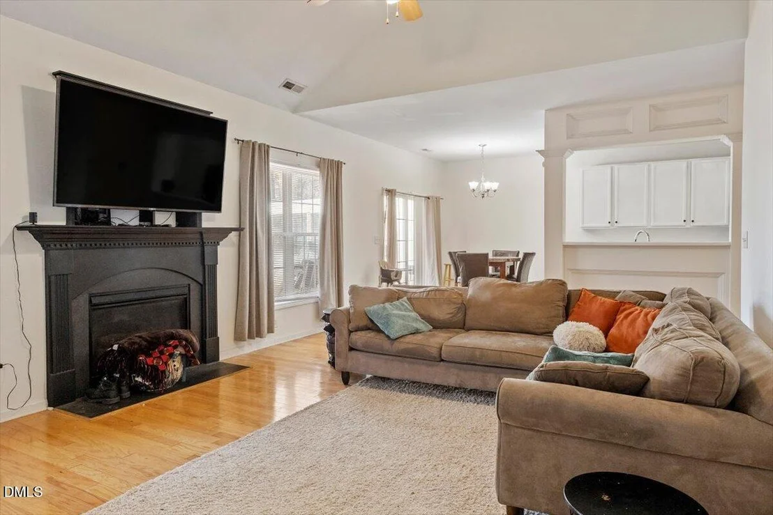 Photo of 8233 Marshall Brae Drive