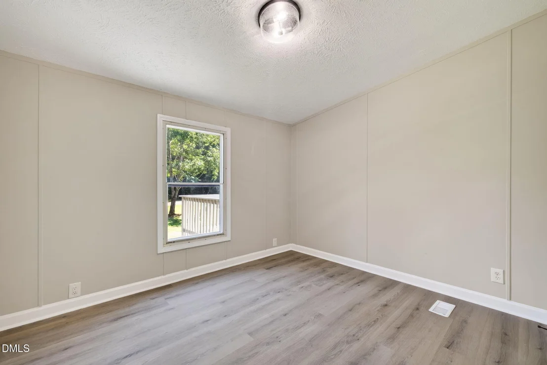 Photo of 411 Falcon Run