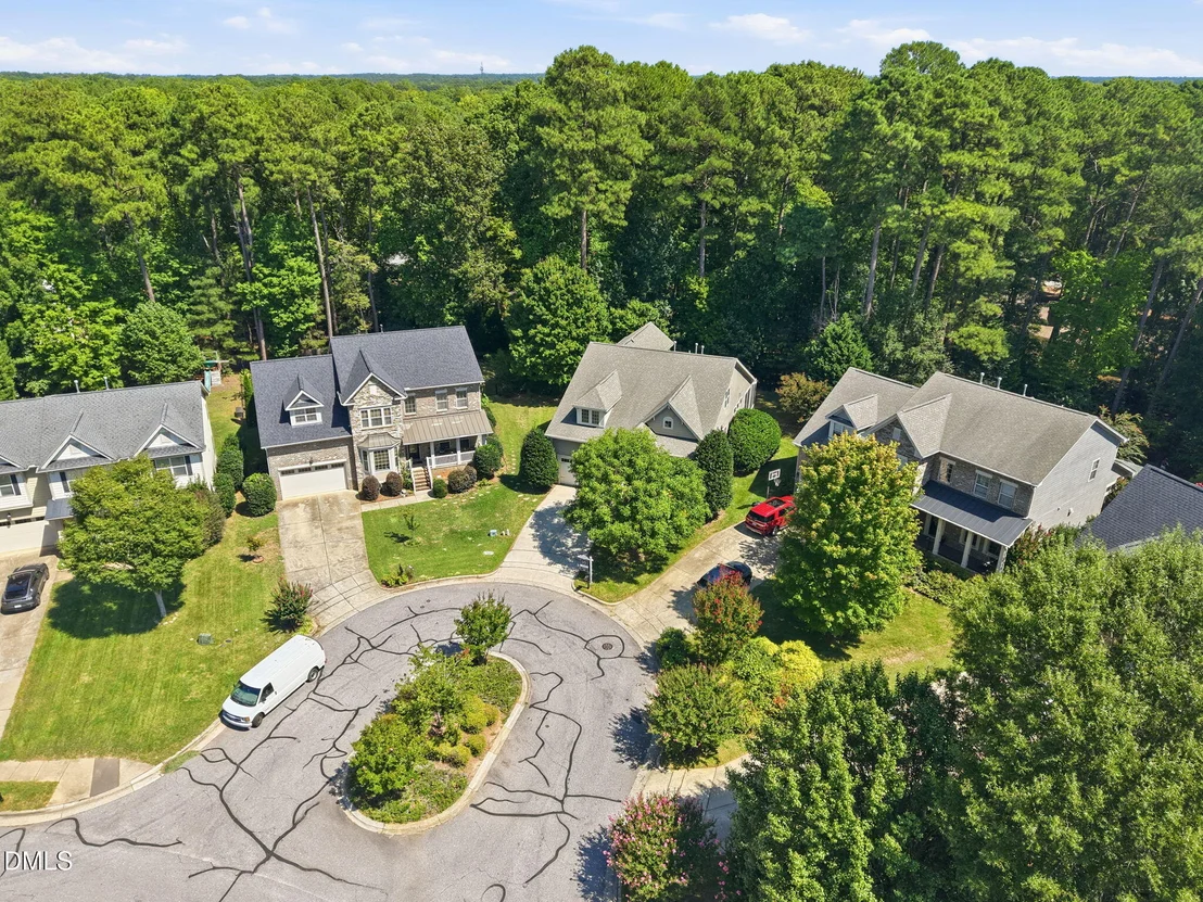 Photo of 186 Briarfield Drive