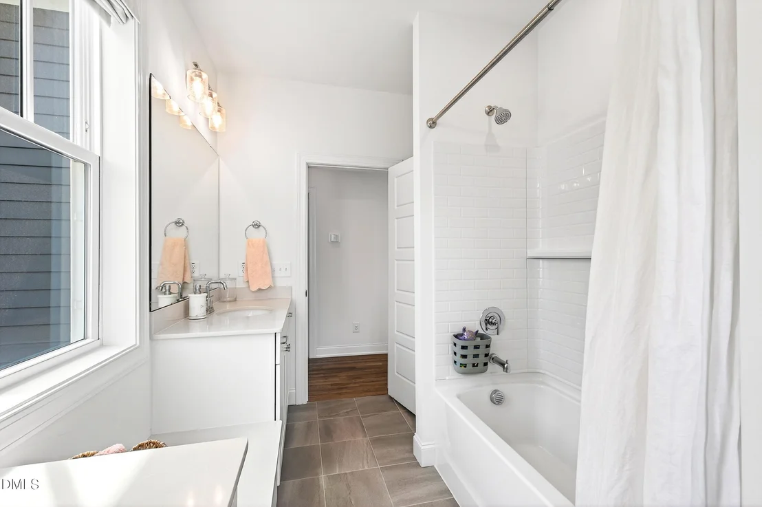 Photo of 1112 Kentlands Drive