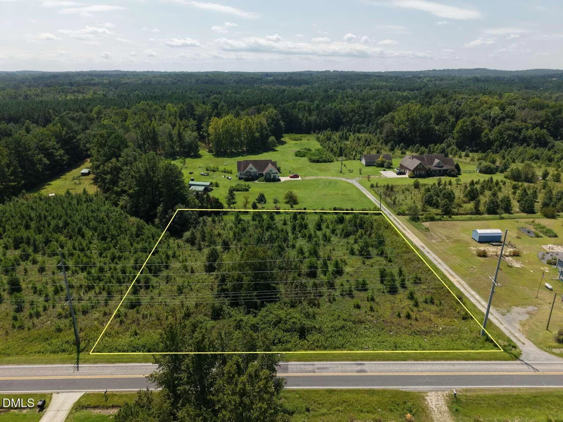 Photo of 482 Clark Road