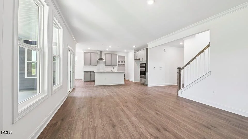 Photo of 115 Oak Bluff Court