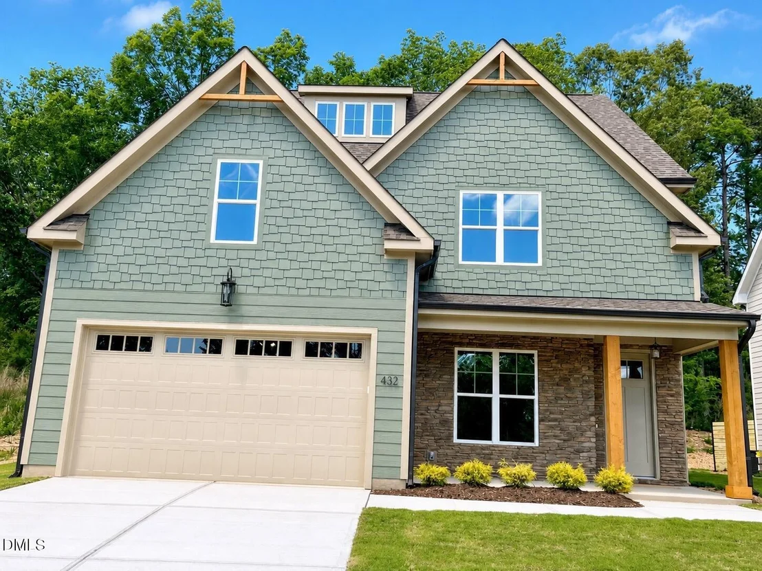 Photo of 432 Cardinal Crest Lane