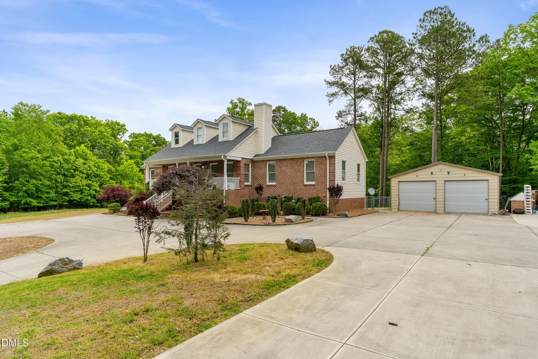 Photo of 446 Suitt Road