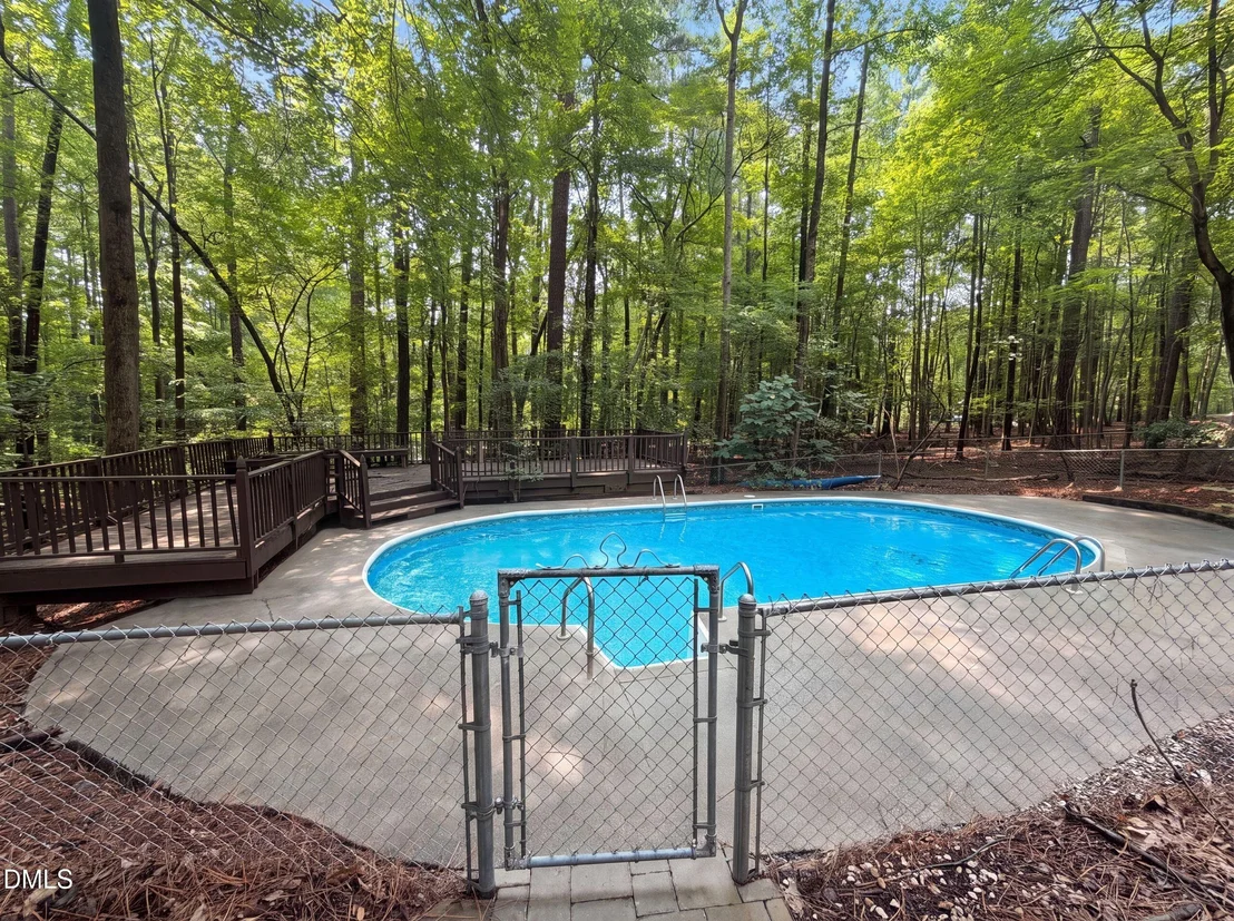 Photo of 204 Boulder Bluff Trail