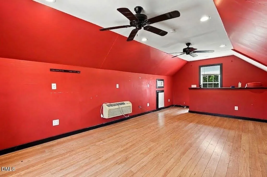 Photo of 390 Comanche Drive