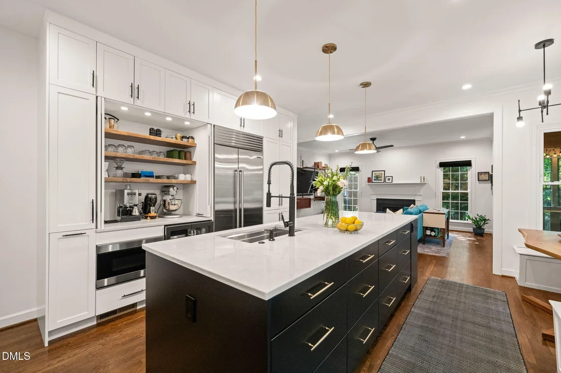 Photo of 102 Ormsby Court