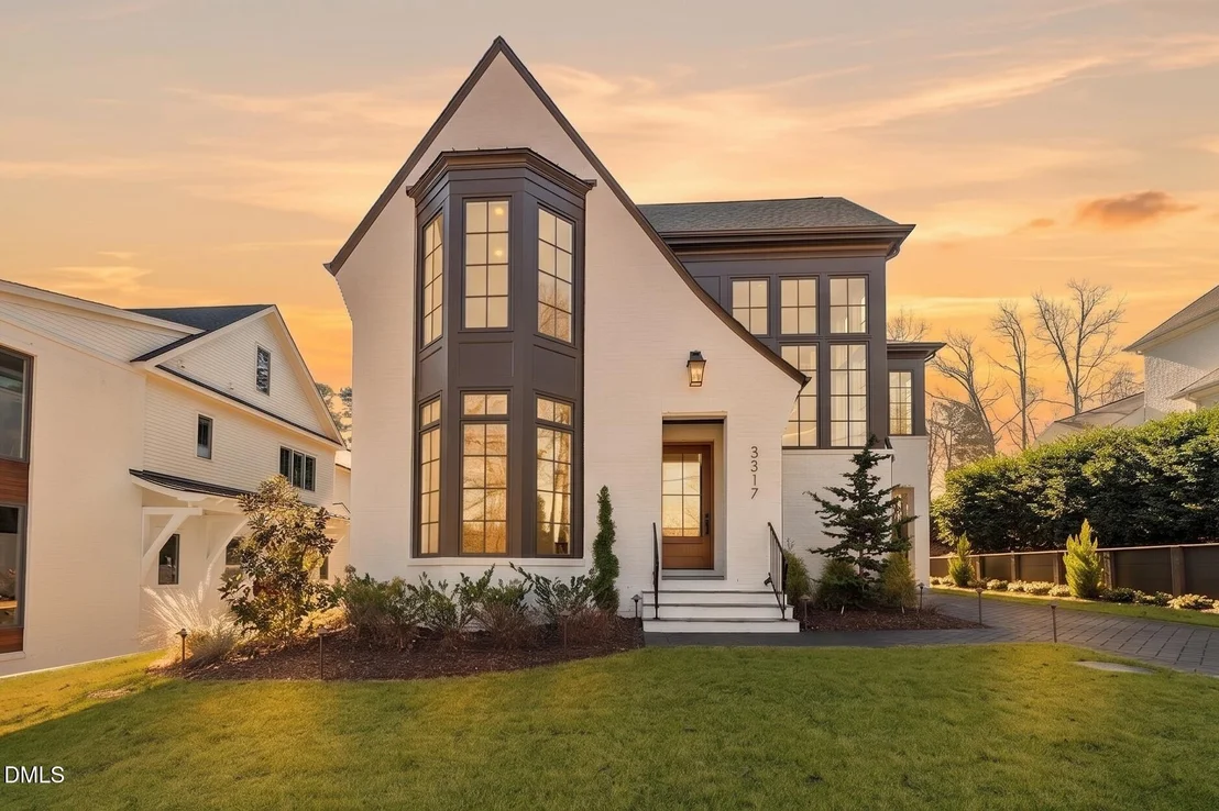 Photo of 3317 Hampton Road