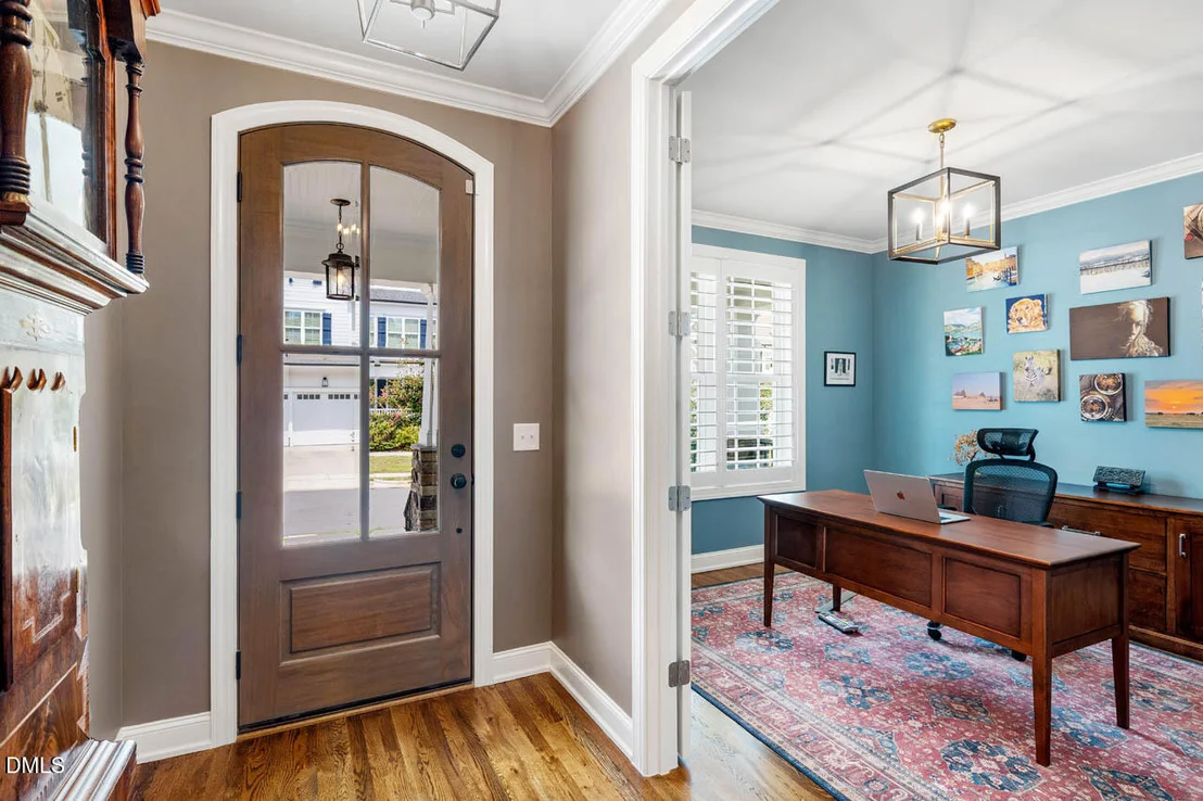Photo of 136 Post Oak Road