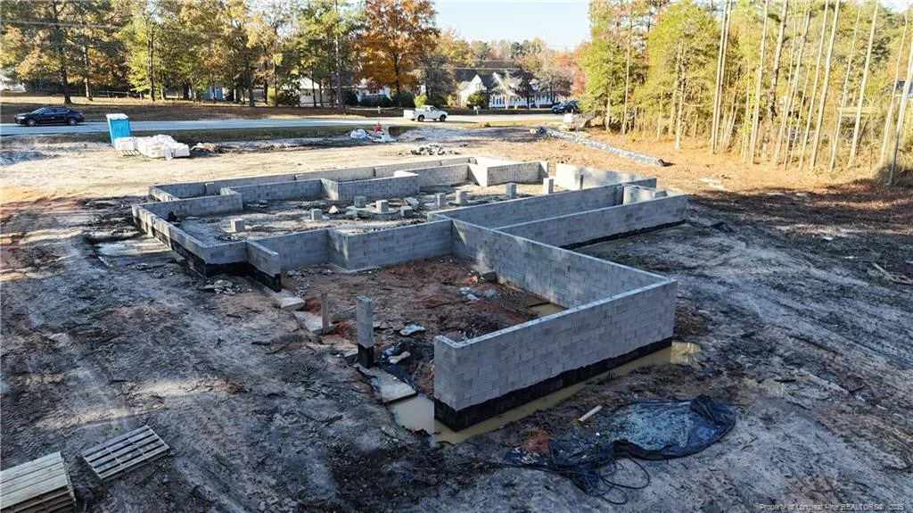 Photo of 7986 Overhills Road