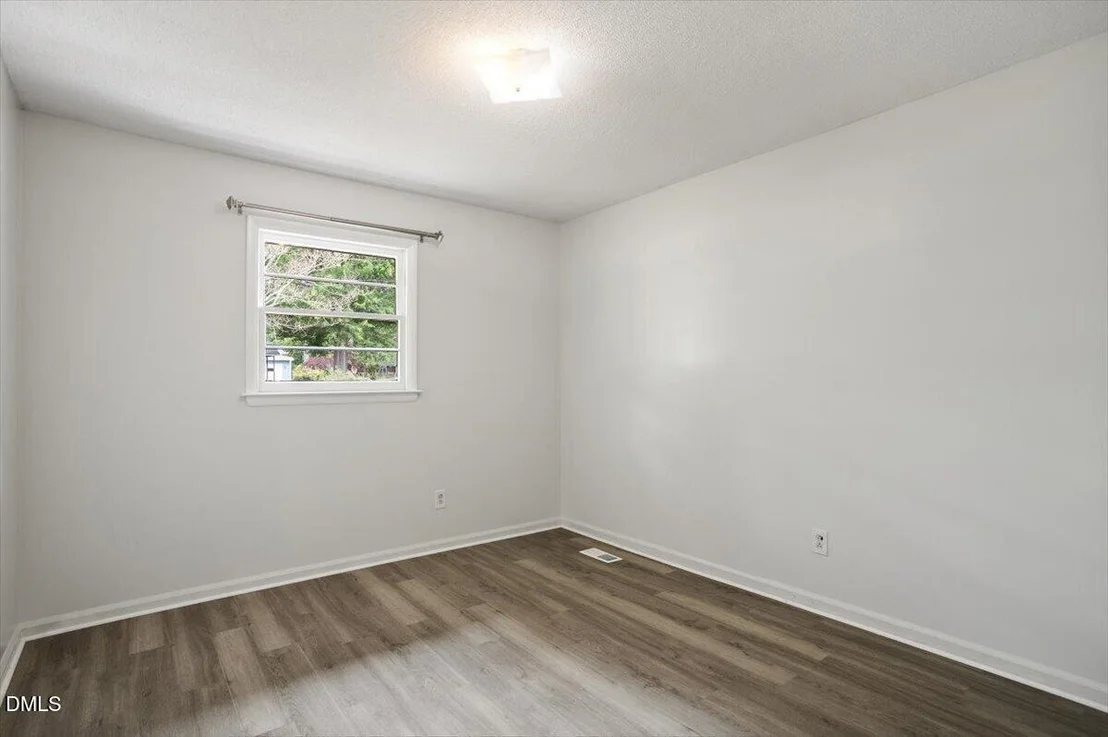 Photo of 1105 Damascus Drive