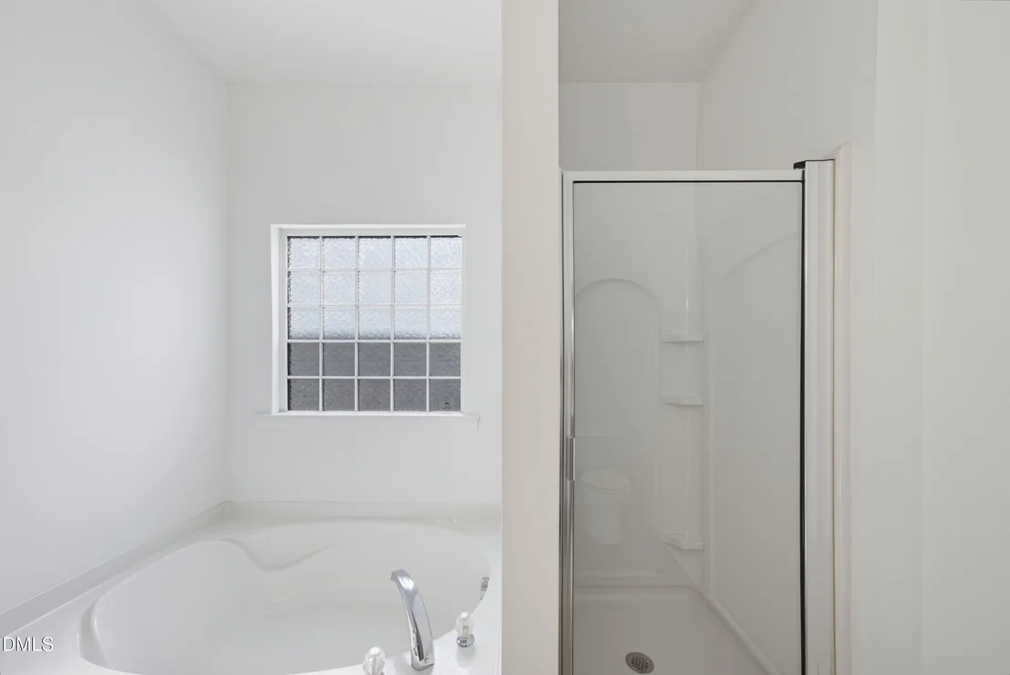 Photo of 205 Rosaline Lane