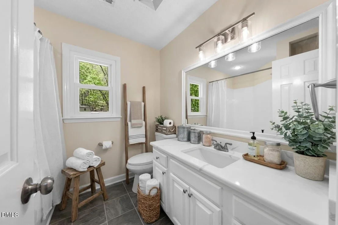 Photo of 6403 Craig Road