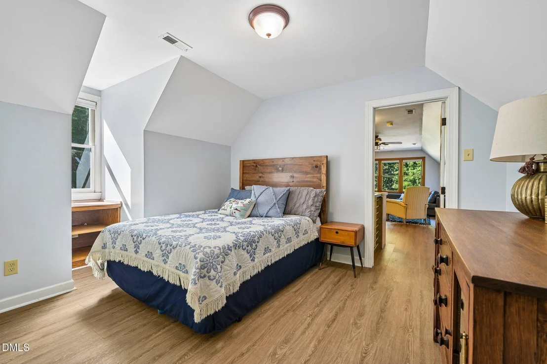Photo of 100 Beaver Pine Way