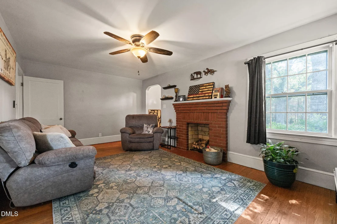 Photo of 5225 Satterwhite Point Road