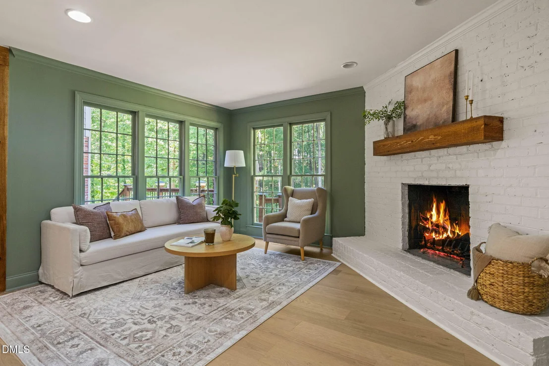 Photo of 2404 Beechview Court