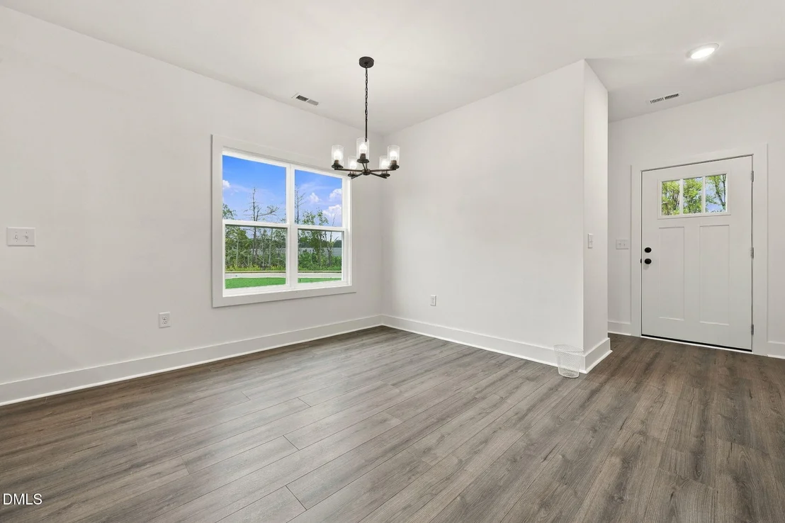 Photo of 131 Grinnell Loop