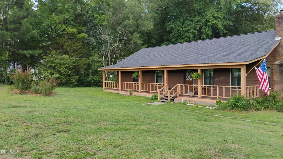 Photo of 959 Cheves Road