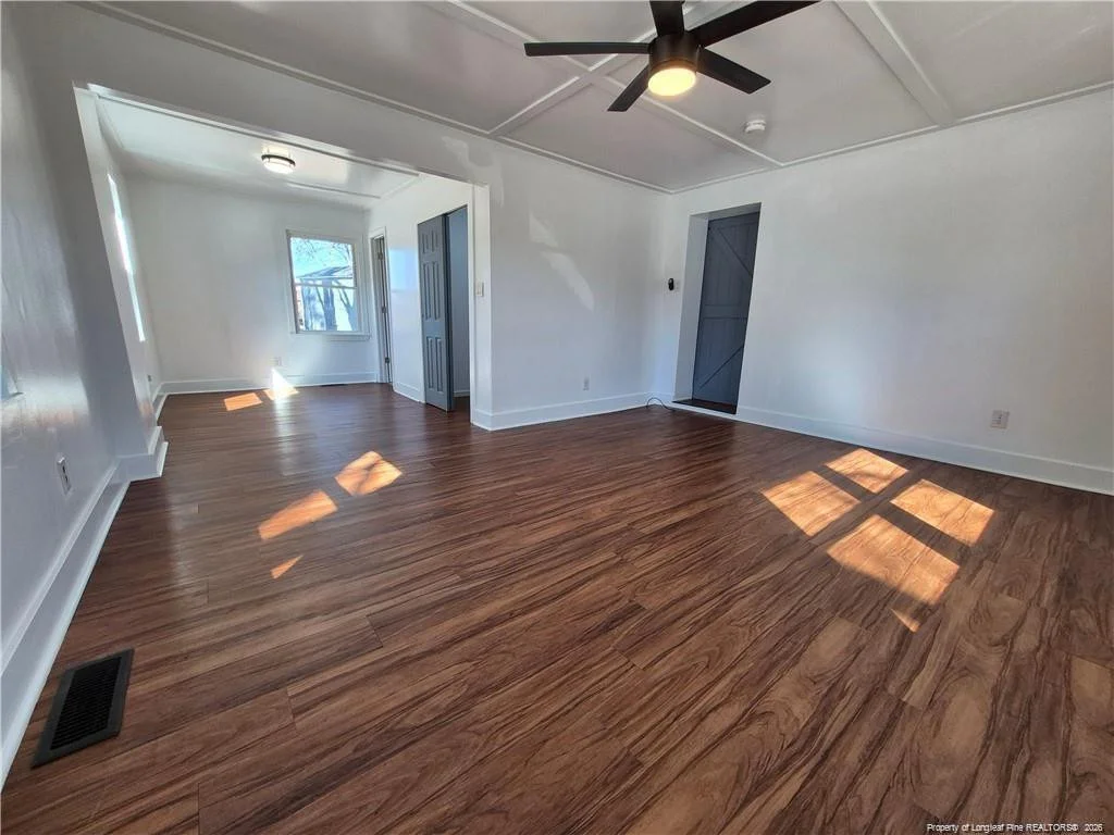 Photo of 113 N Wright Street N