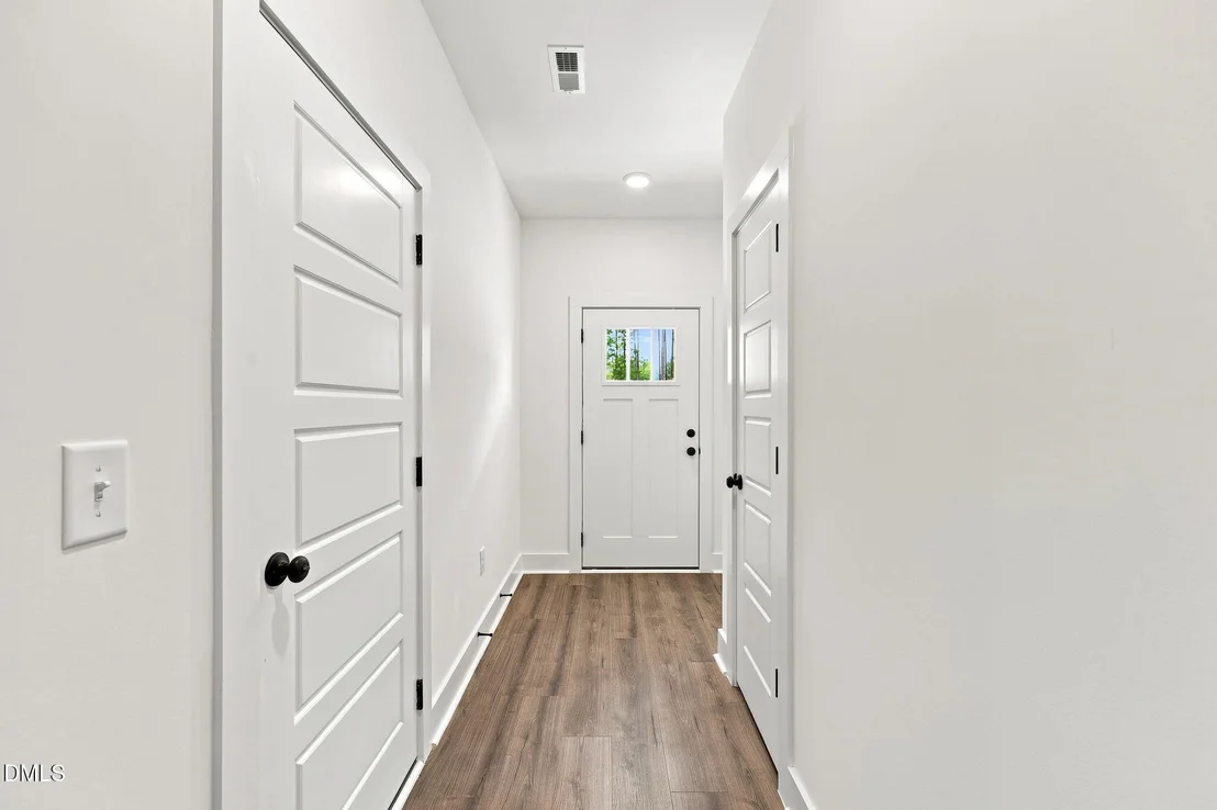 Photo of 16 Loganberry Avenue