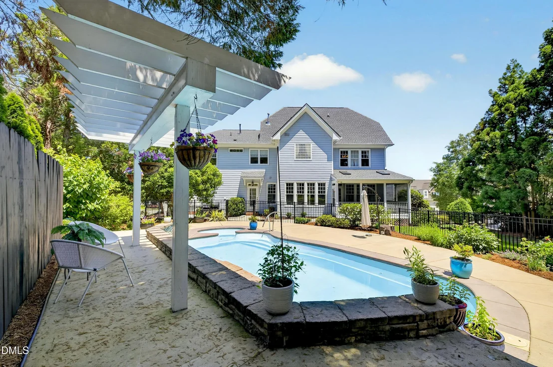 Photo of 945 Alden Bridge Drive