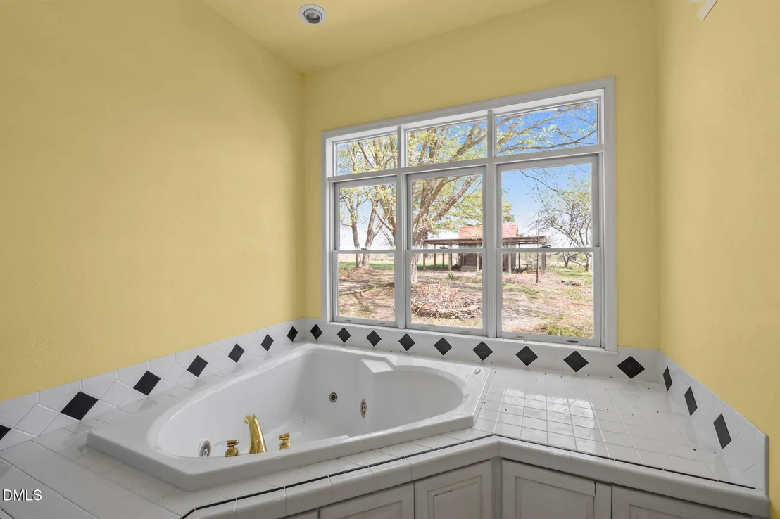 Photo of 212 Thomas Humphries Road