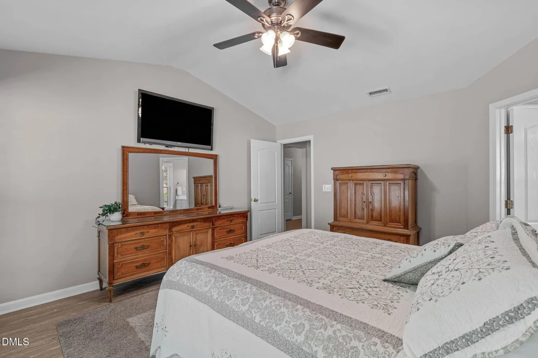 Photo of 131 Saddle River Road