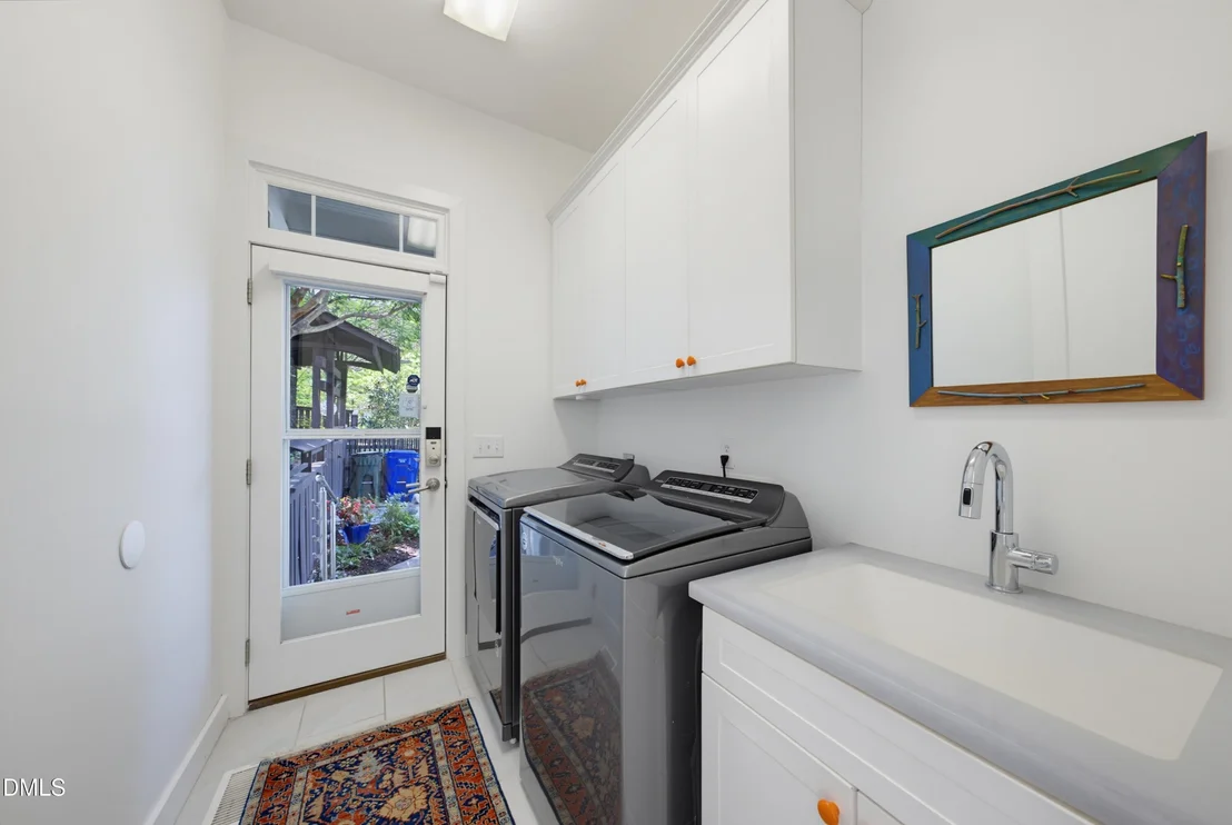Photo of 104 Buckner Lane