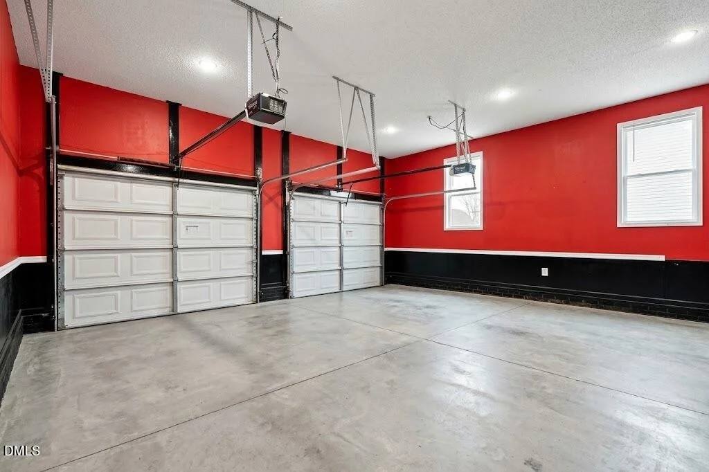 Photo of 390 Comanche Drive