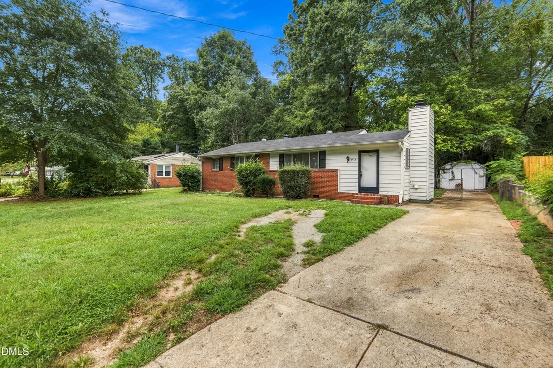 Photo of 3537 Apache Drive