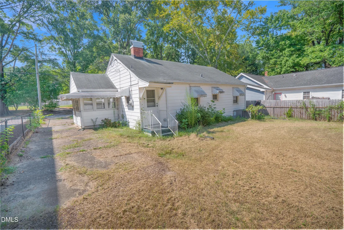Photo of 617 Monroe Drive
