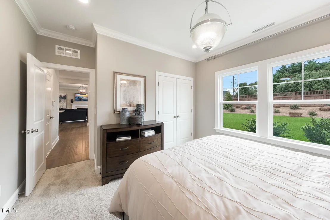 Photo of 35 Stoddard Lane