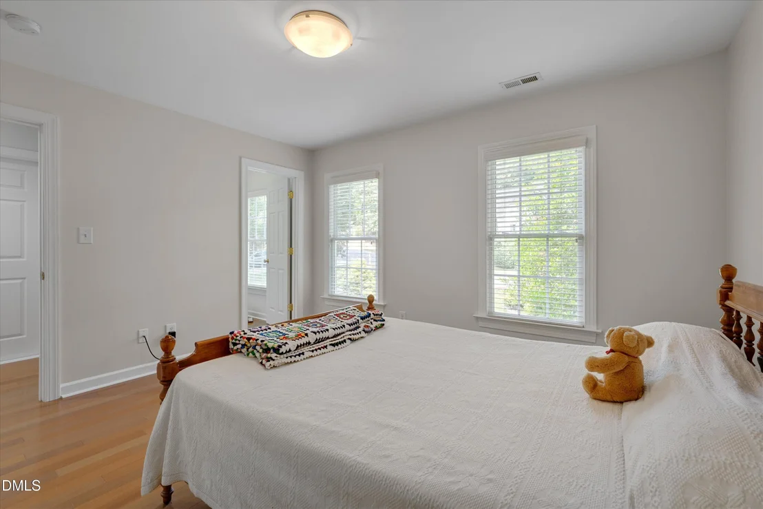 Photo of 504 Manor Rdg Drive