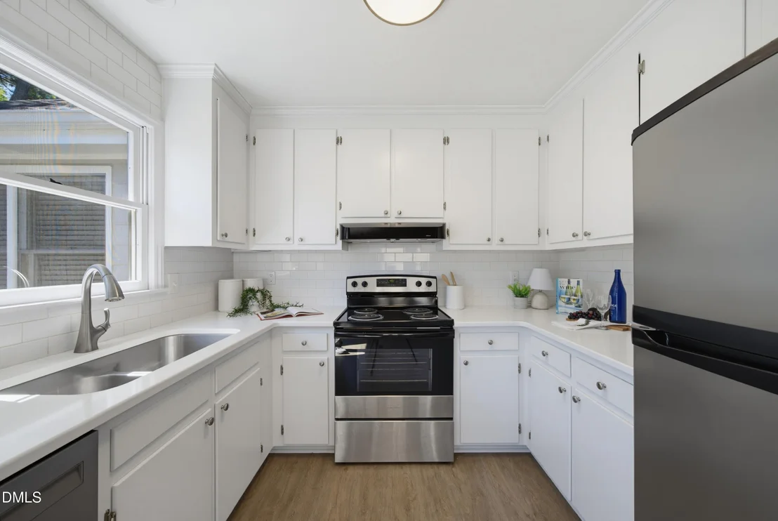 Photo of 3532 Castlegate Drive