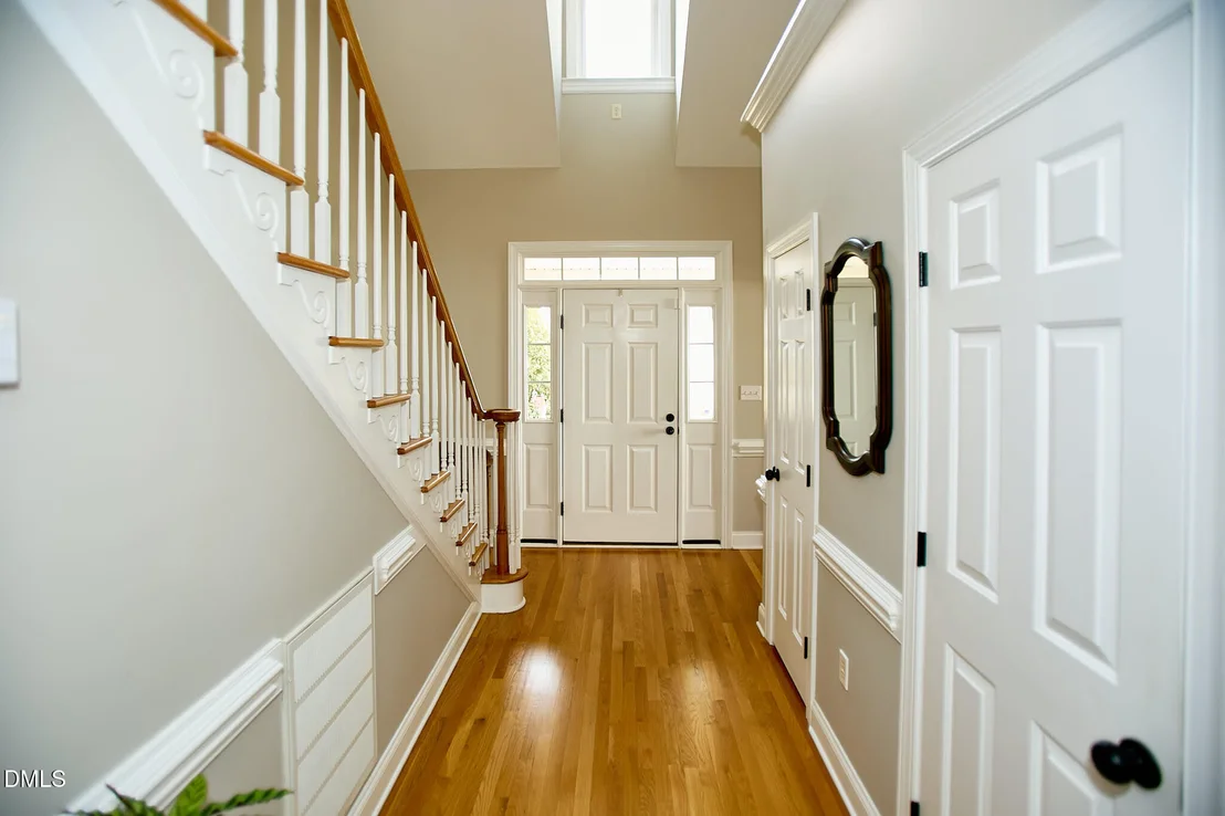 Photo of 4530 Dewfield Drive N